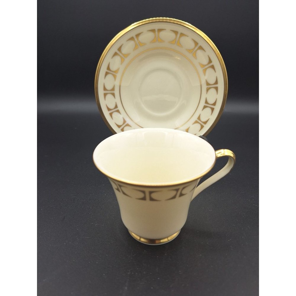 LENOX CHINA TEMPO TEA CUP SAUCER SET IVORY WITH GOLD TRIM MADE IN USA